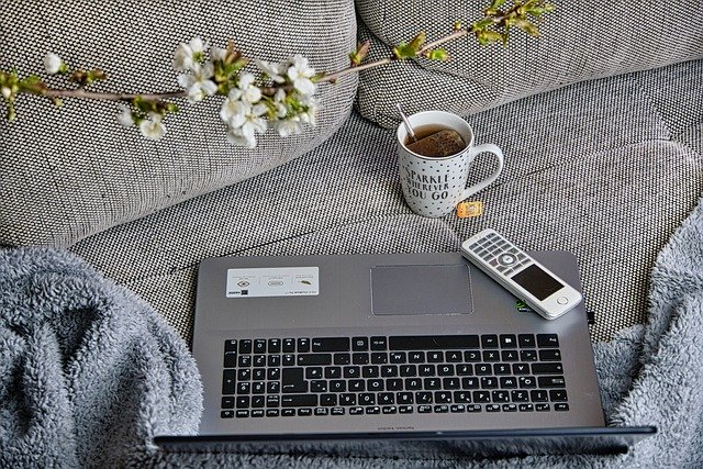 7 Top Tips on How to Stay Healthy whilst Working from Home