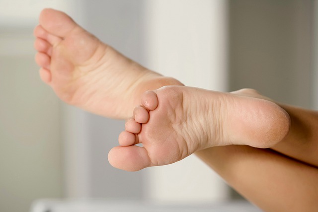 feet-g439851339_640